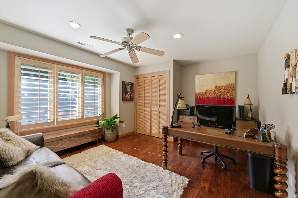 11802 S HIDDEN BROOK BLVD Sandy, UT 84092