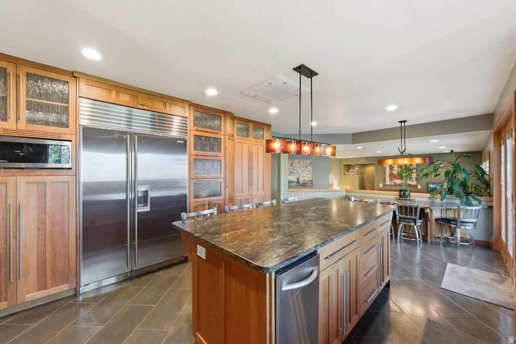 11802 S HIDDEN BROOK BLVD Sandy, UT 84092