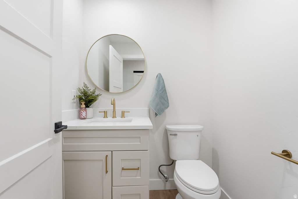 4608 S LOCUST LN Holladay, UT 84117