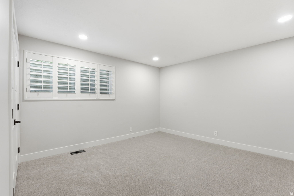 4608 S LOCUST LN Holladay, UT 84117