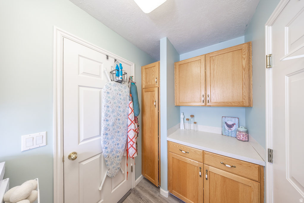 1953 W 2100 S Syracuse, UT 84075