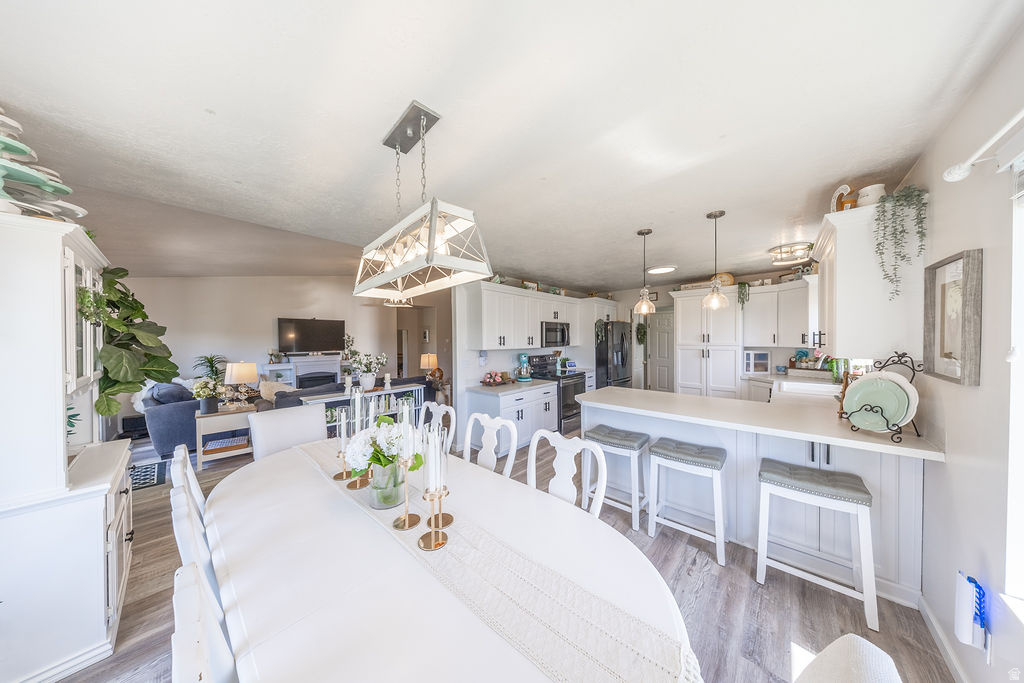 1953 W 2100 S Syracuse, UT 84075