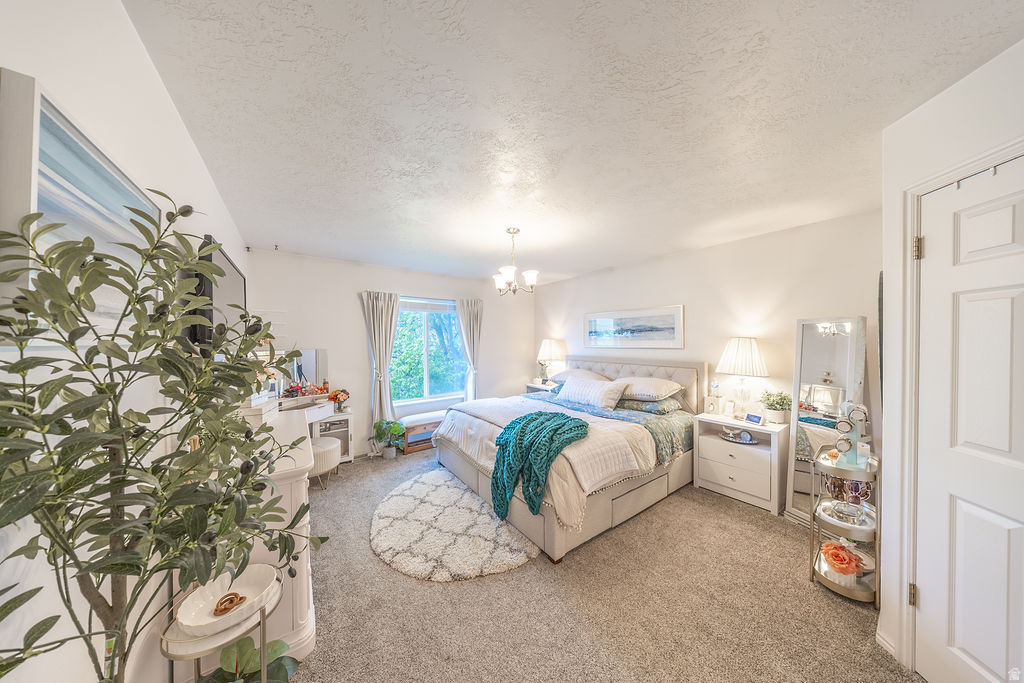 1953 W 2100 S Syracuse, UT 84075