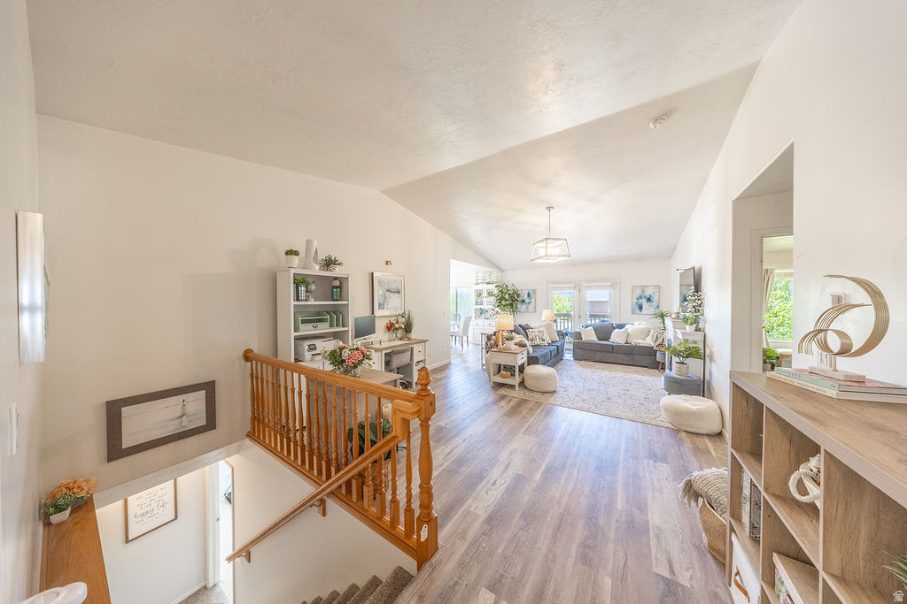 1953 W 2100 S Syracuse, UT 84075