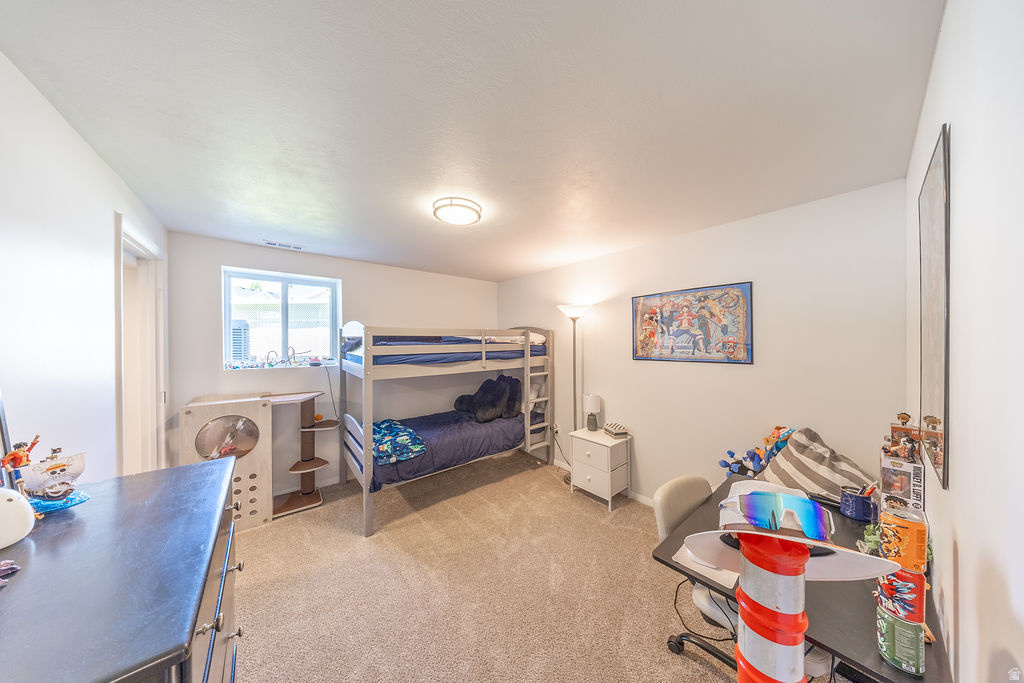 1953 W 2100 S Syracuse, UT 84075