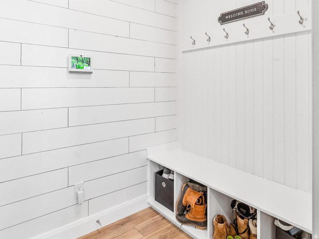 829 E 600 N Hyde Park, UT 84318