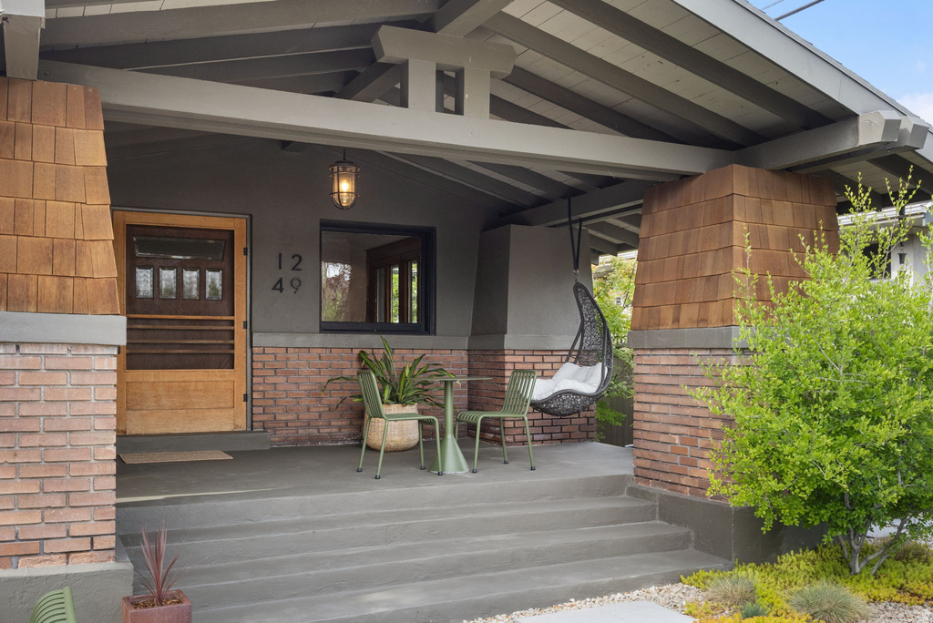 1249 E CRYSTAL AVE South Salt Lake, UT 84106