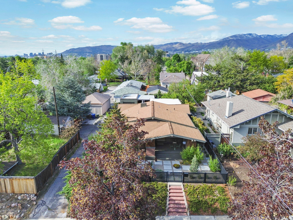 1249 E CRYSTAL AVE South Salt Lake, UT 84106