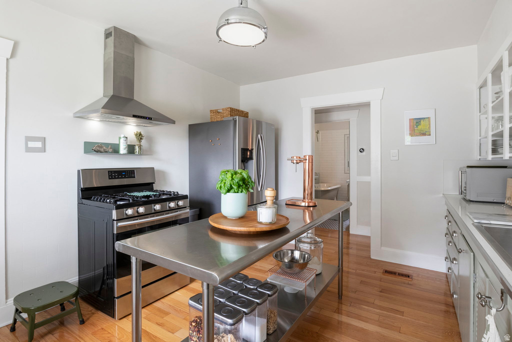 1249 E CRYSTAL AVE South Salt Lake, UT 84106