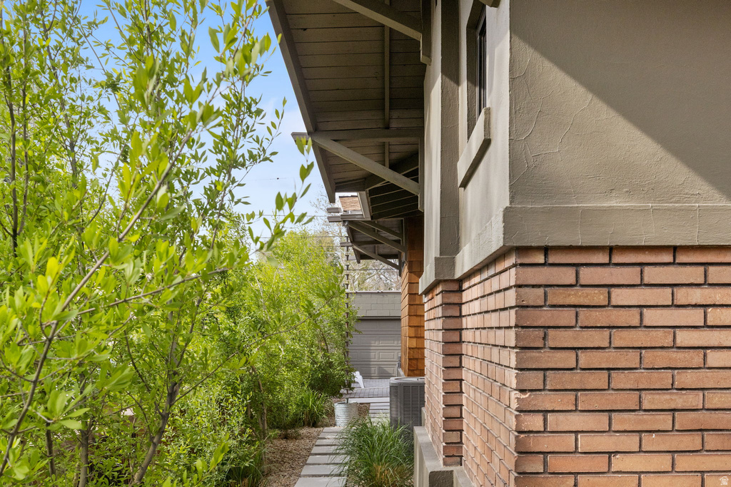 1249 E CRYSTAL AVE South Salt Lake, UT 84106