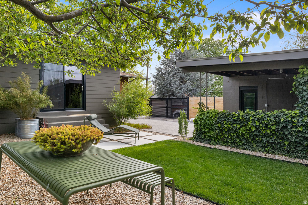 1249 E CRYSTAL AVE South Salt Lake, UT 84106