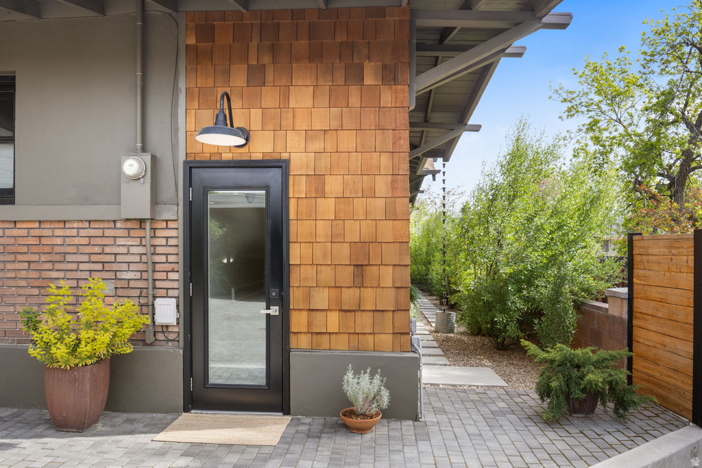 1249 E CRYSTAL AVE South Salt Lake, UT 84106