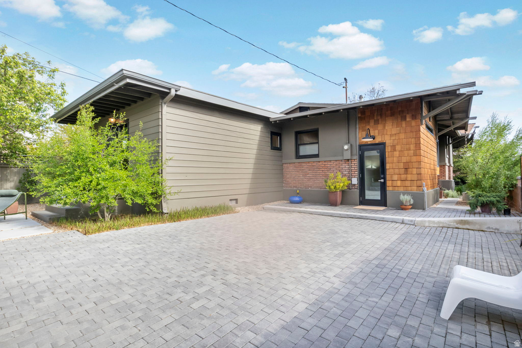 1249 E CRYSTAL AVE South Salt Lake, UT 84106