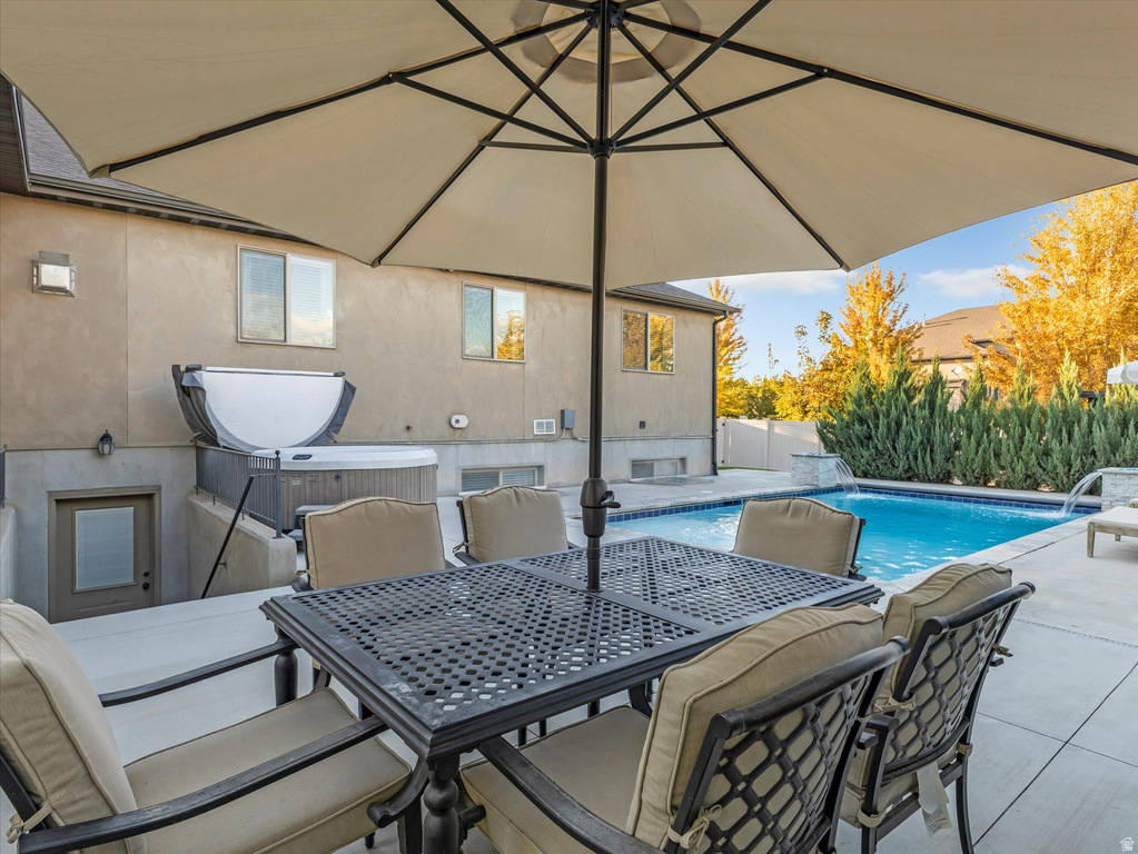 12113 S AIDEN RIDGE DR Draper, UT 84020