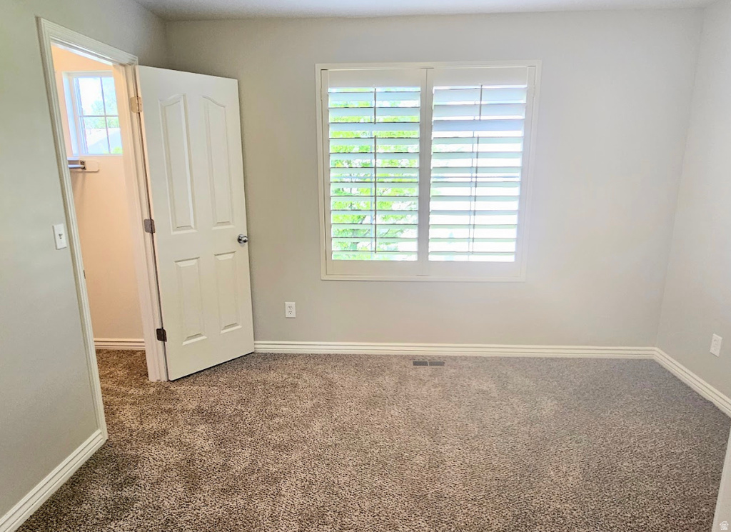 404 W 1925 N Harrisville, UT 84414