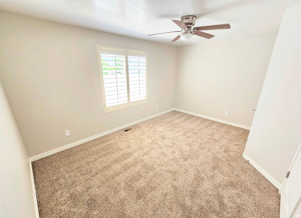 404 W 1925 N Harrisville, UT 84414