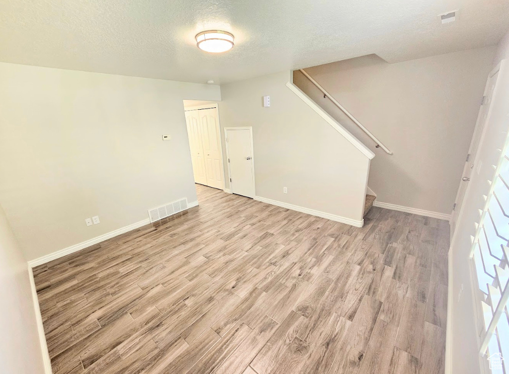 404 W 1925 N Harrisville, UT 84414