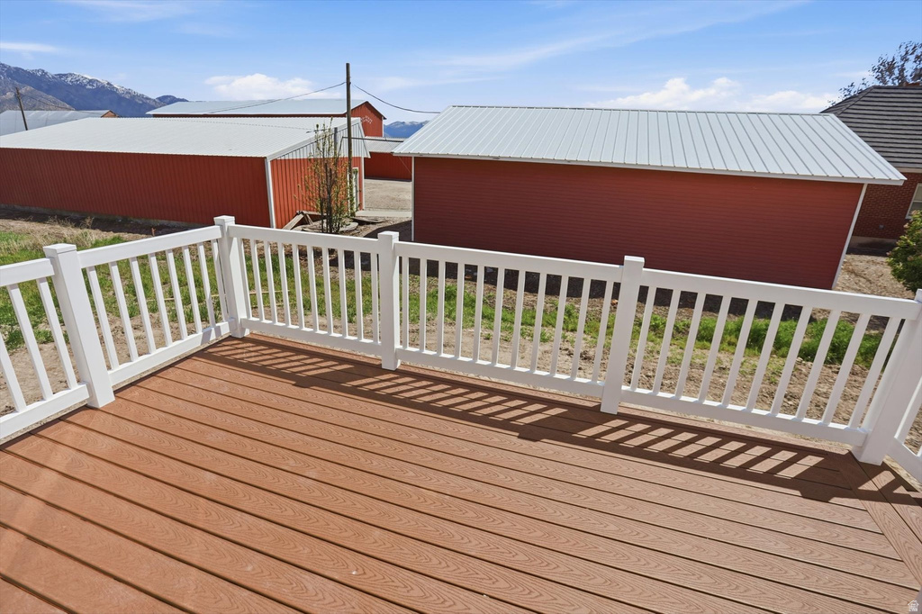5583 W 9400 N #2 Elwood, UT 84337