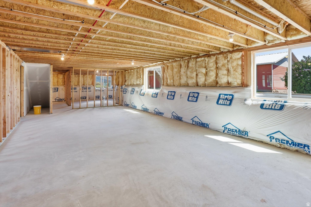 5583 W 9400 N #2 Elwood, UT 84337