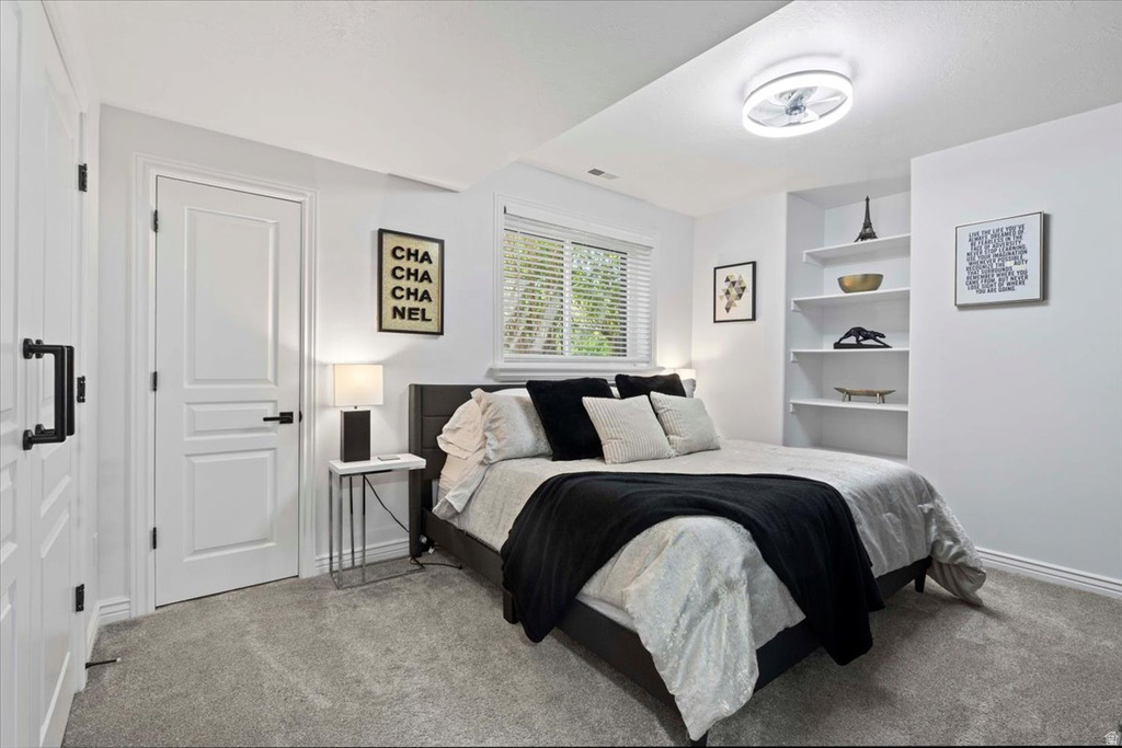 1064 W PARK PALISADE DR South Jordan, UT 84095