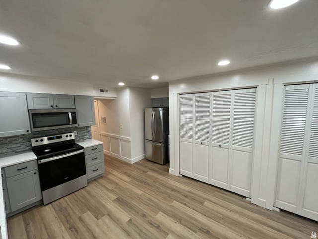 6884 S 670 E Midvale, UT 84047