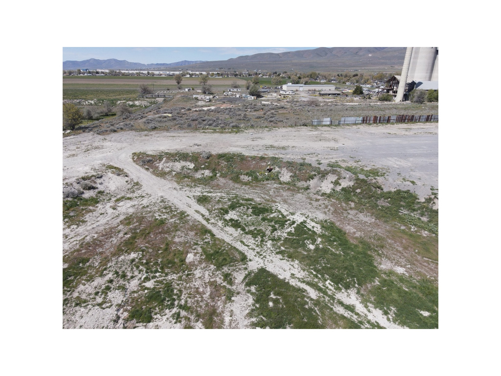 1090 E FACTORY RD Garland, UT 84312