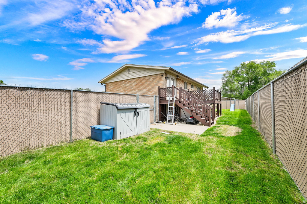713 W 2200 N Clinton, UT 84015