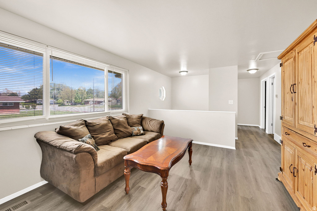 713 W 2200 N Clinton, UT 84015