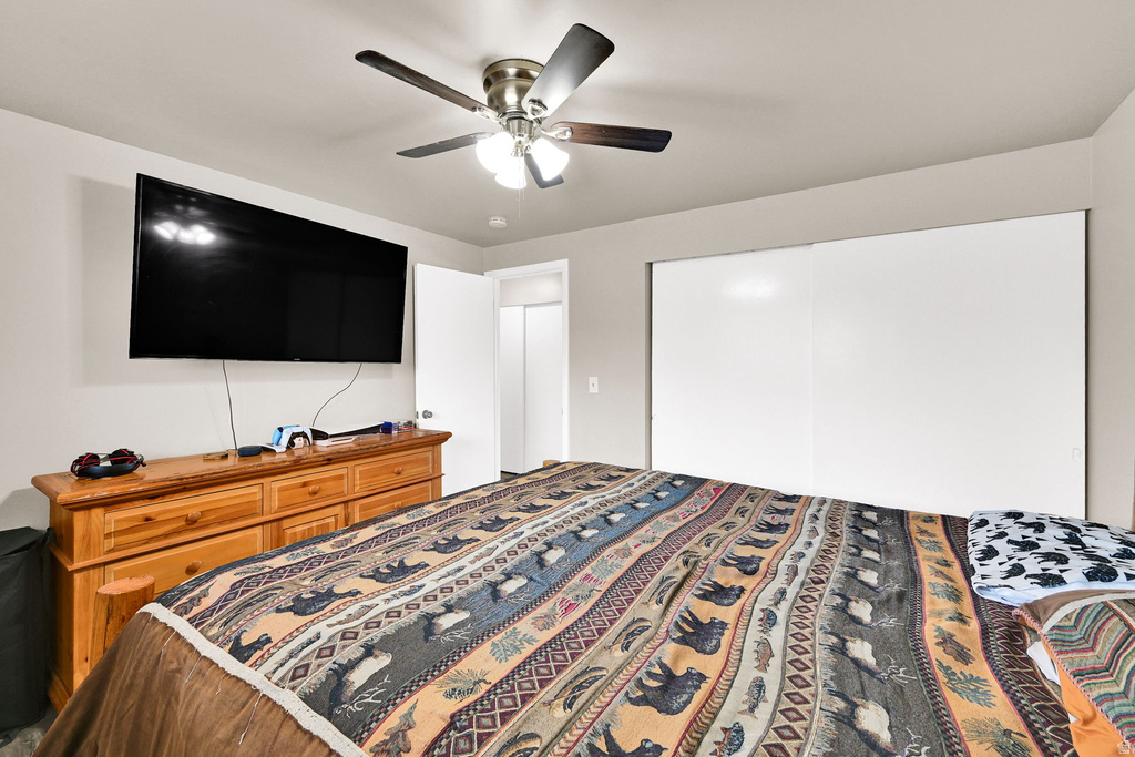 713 W 2200 N Clinton, UT 84015