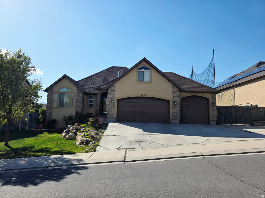 9073 N CLUBHOUSE LN Eagle Mountain, UT 84005