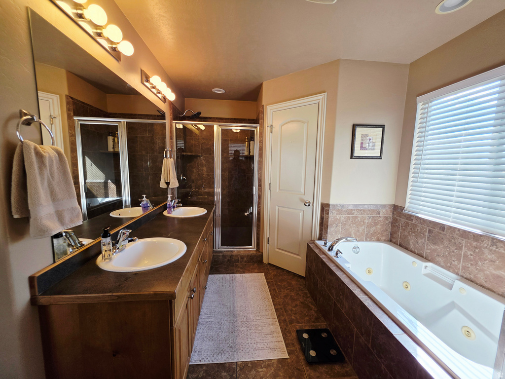 9073 N CLUBHOUSE LN Eagle Mountain, UT 84005