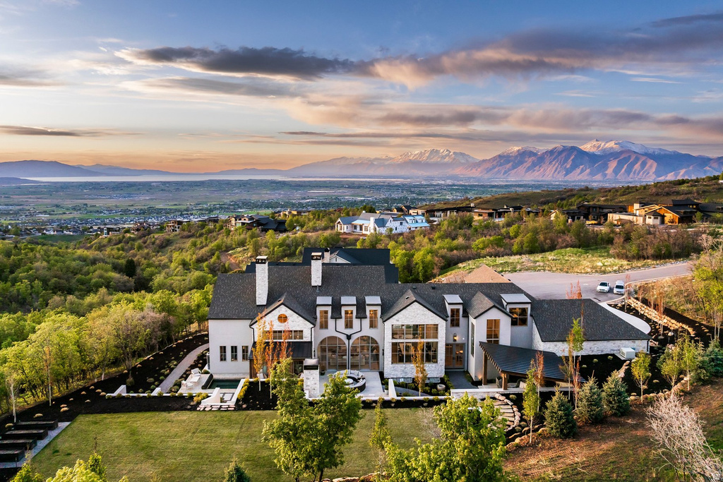 950 S ASPEN CIR Woodland Hills, UT 84653