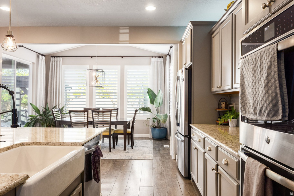 12102 S WINDOW ARCH LN Herriman, UT 84096
