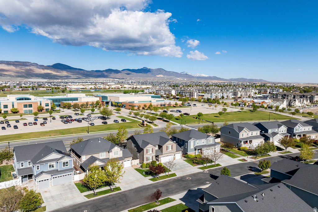 12102 S WINDOW ARCH LN Herriman, UT 84096