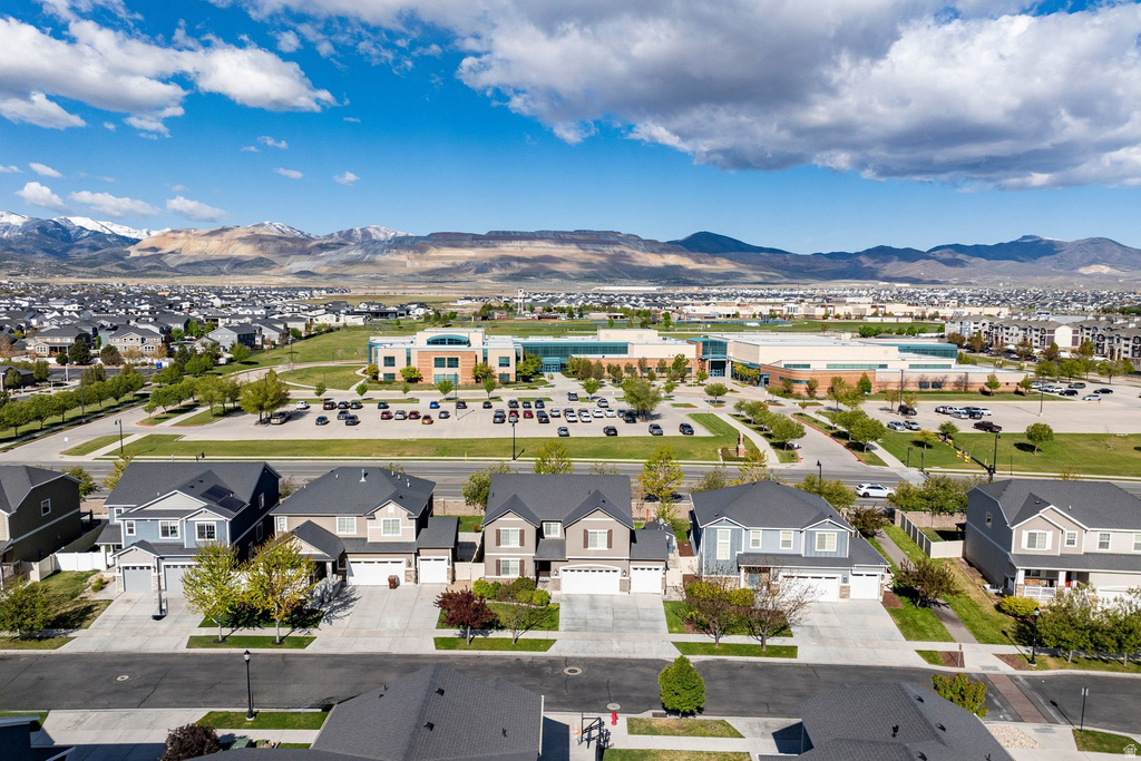 12102 S WINDOW ARCH LN Herriman, UT 84096