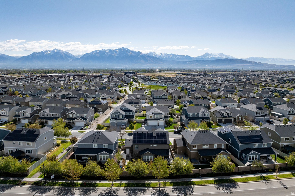 12102 S WINDOW ARCH LN Herriman, UT 84096