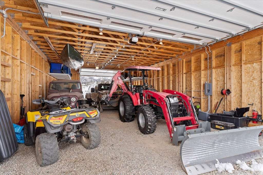13149 E PINE CANYON RD Huntsville, UT 84317