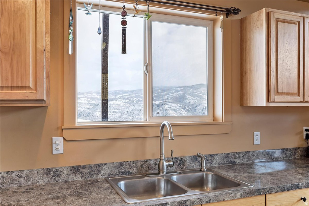 13149 E PINE CANYON RD Huntsville, UT 84317