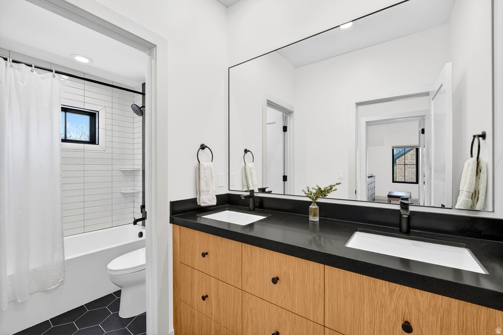 1007 S COTTAM LN Salt Lake City, UT 84105