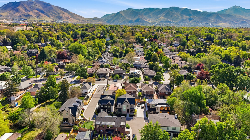 1007 S COTTAM LN Salt Lake City, UT 84105