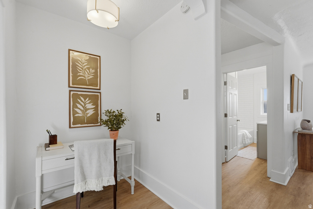 724 E BROWNING Salt Lake City, UT 84105