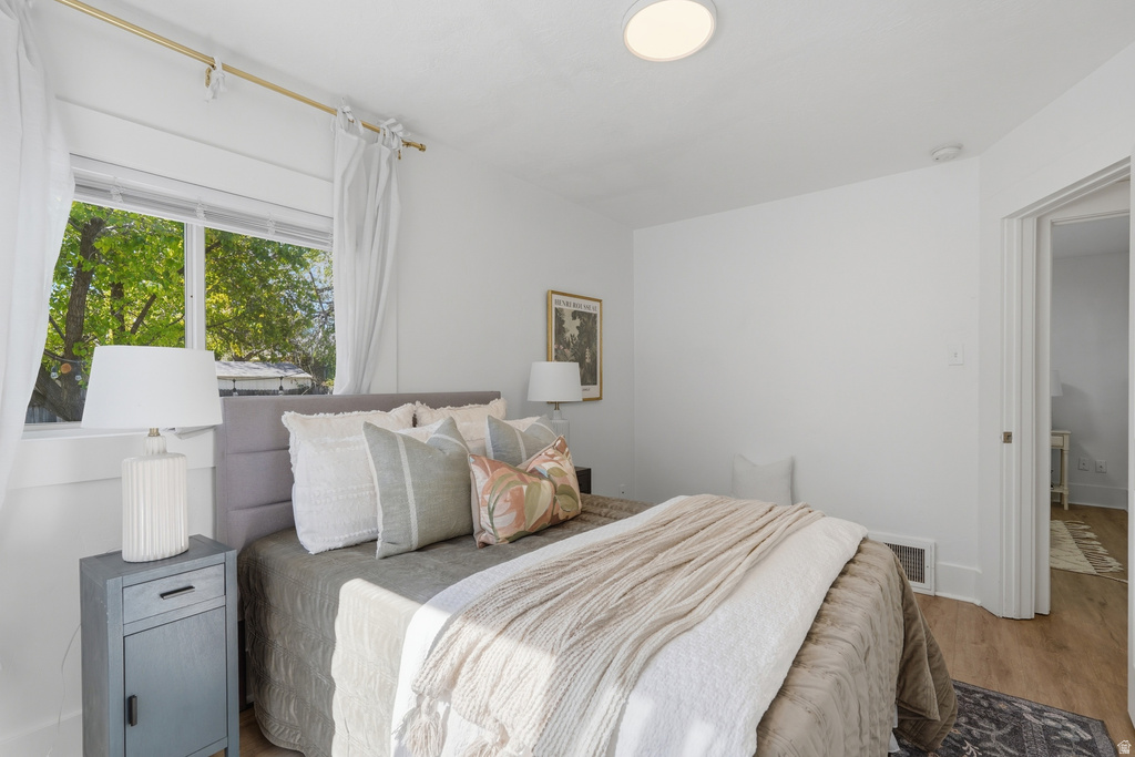 724 E BROWNING Salt Lake City, UT 84105