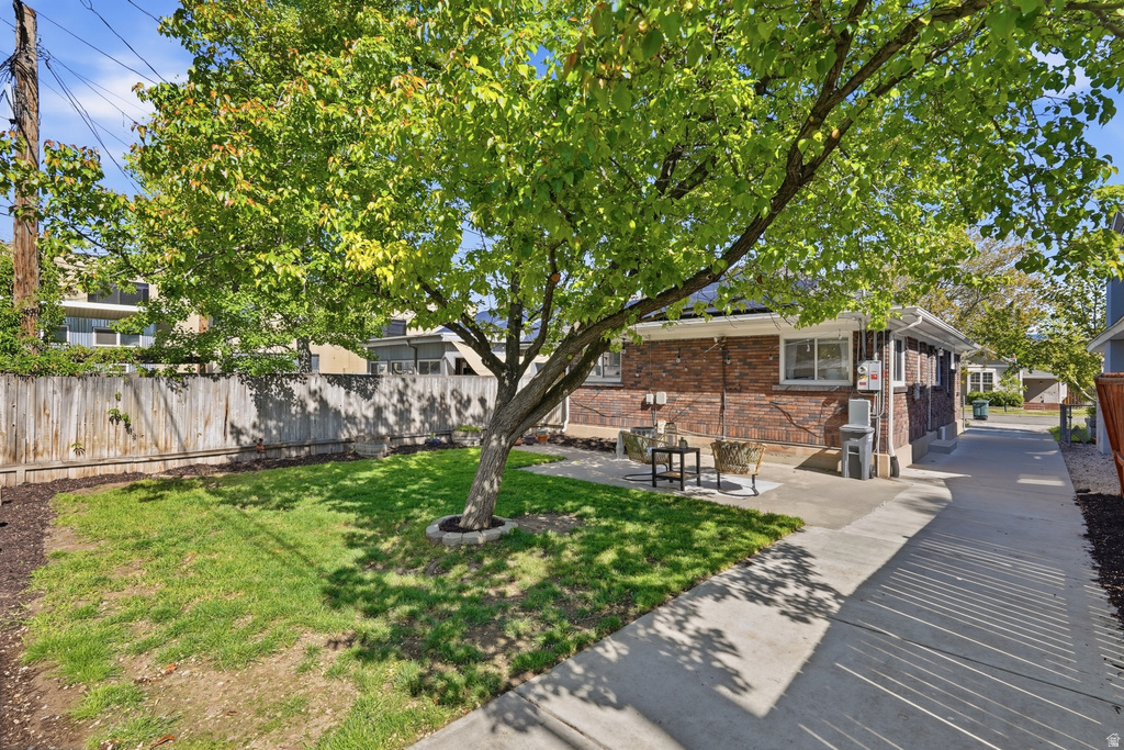 724 E BROWNING Salt Lake City, UT 84105