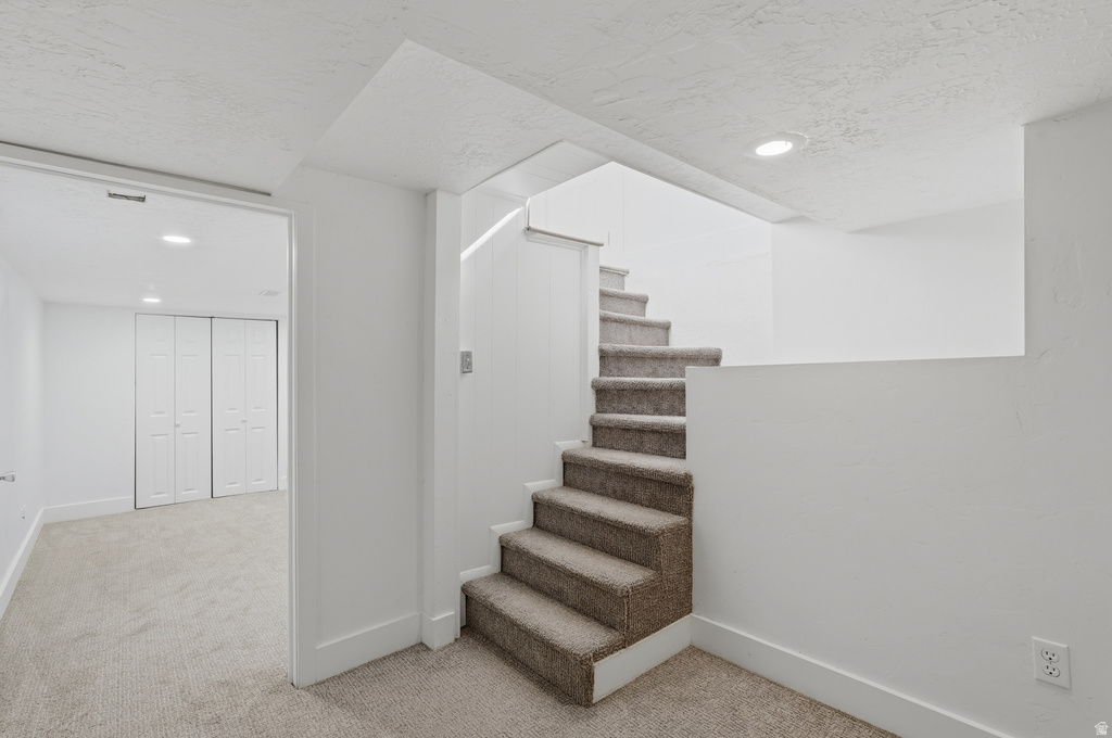724 E BROWNING Salt Lake City, UT 84105