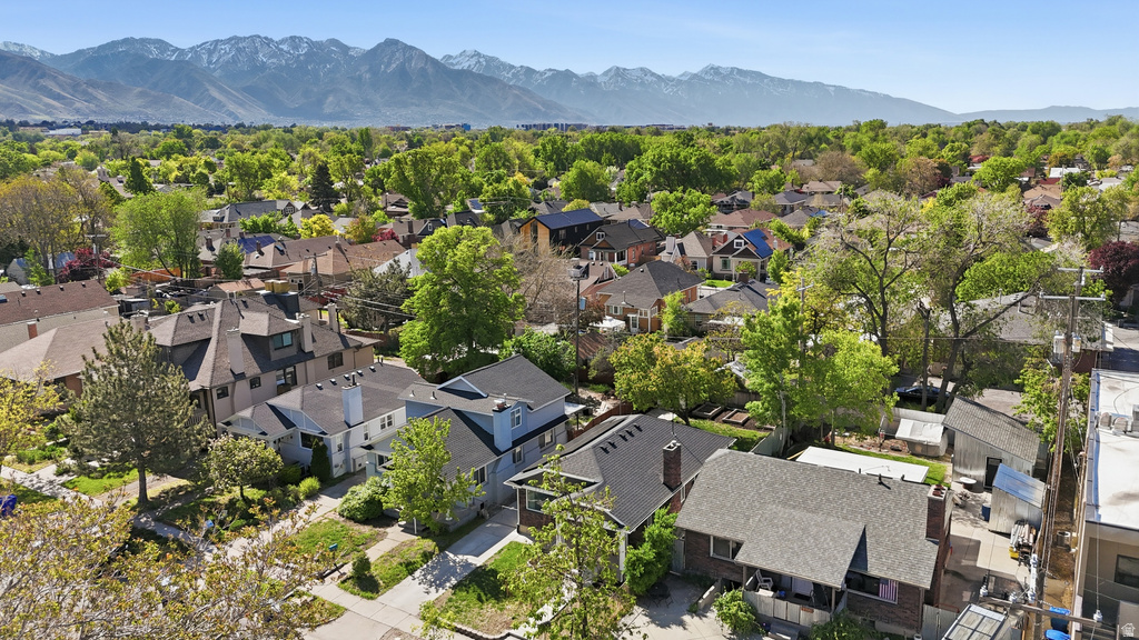 724 E BROWNING Salt Lake City, UT 84105