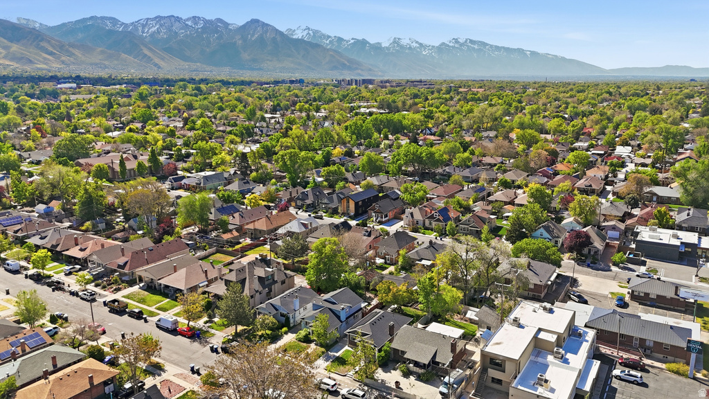 724 E BROWNING Salt Lake City, UT 84105