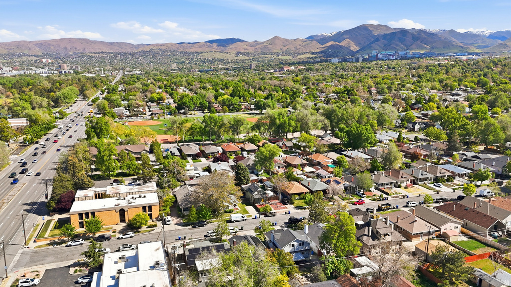 724 E BROWNING Salt Lake City, UT 84105