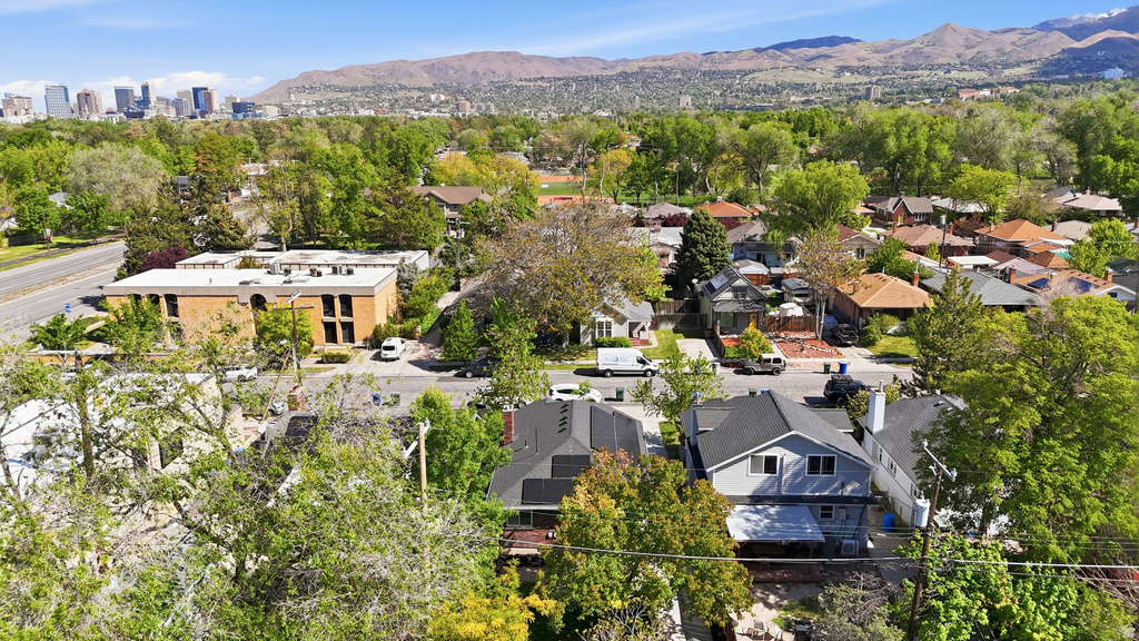 724 E BROWNING Salt Lake City, UT 84105