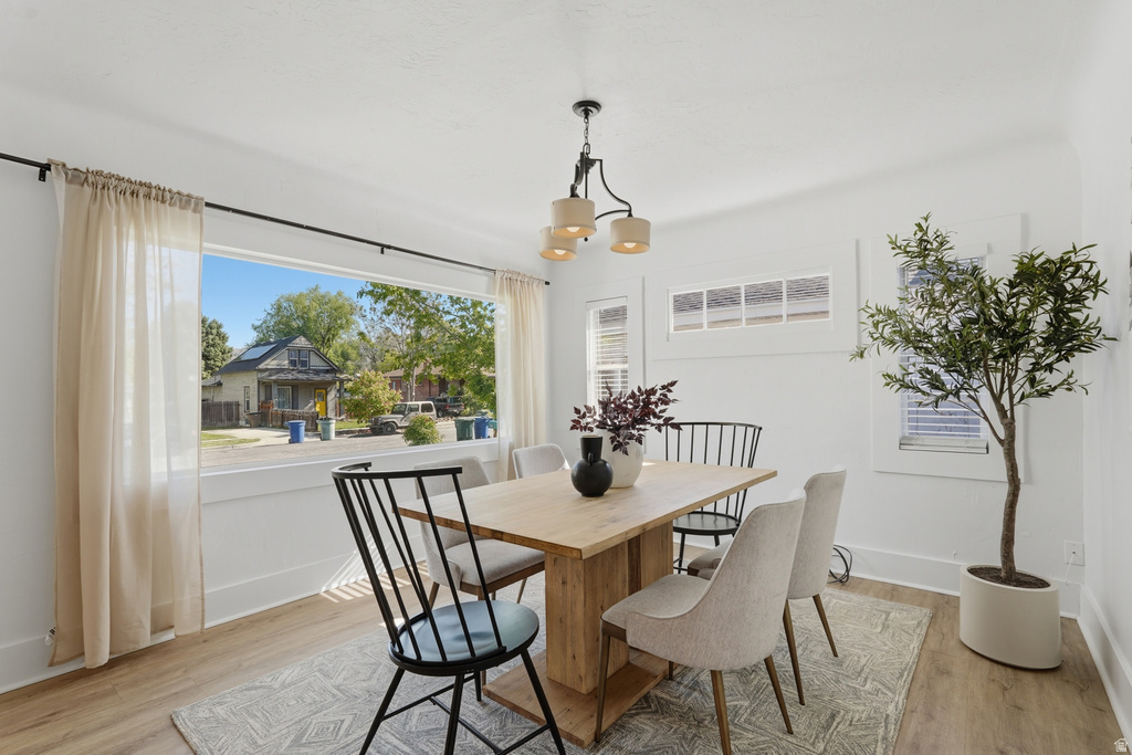 724 E BROWNING Salt Lake City, UT 84105