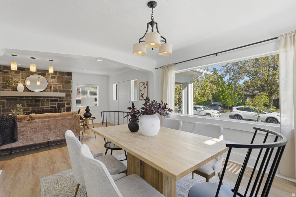 724 E BROWNING Salt Lake City, UT 84105